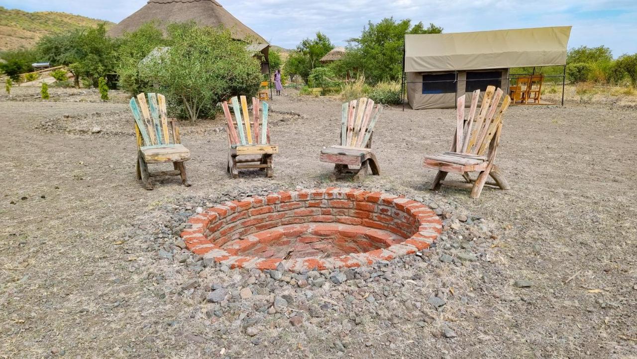Africa Safari Lake Natron Camping Mtowabaga Luaran gambar